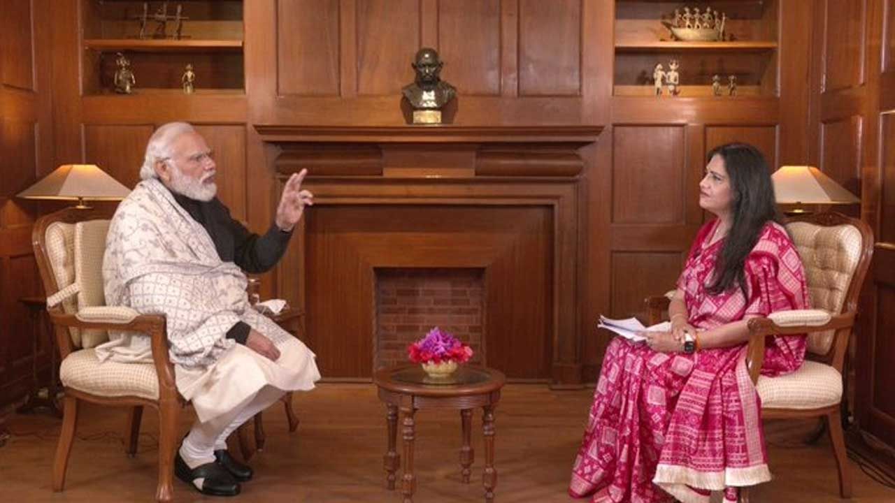 PM Modi Interview Highlights: ప్రధాని నరేంద్ర మోదీ ప్రత్యేక ఇంటర్యూ.. లైవ్ అప్‌డేట్స్ మీకోసం..