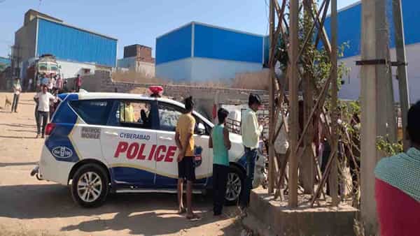 Hyderabad Blast: హైదరాబాద్లో బాంబు పేలుడు కలకలం.. పారిశుధ్య కార్మికురాలు మృతి