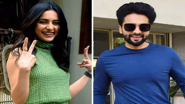 Rakul Preet Singh: ప్రియుడితో కలిసి తాజ్మహల్ను సందర్శించిన పంజాబీ బ్యూటీ.. నెట్టింట్లో వైరల్గా మారిన ఫొటోలు..