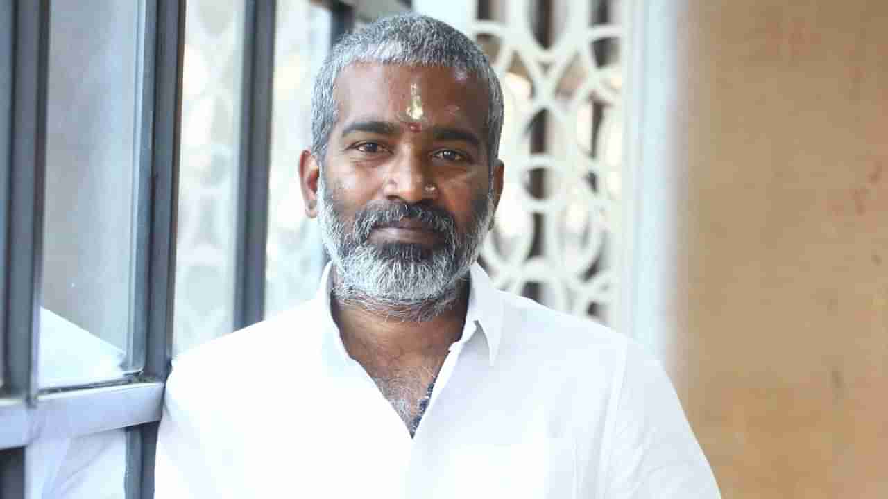 Director Thirumala Kishore: మహిళ ప్రాధాన్యత.. వినోదాన్ని పంచే సినిమా ఆడవాళ్లు మీకు జోహార్లు.. డైరెక్టర్ కిశోర్ తిరుమల ఇంట్రెస్టింగ్ కామెంట్స్..