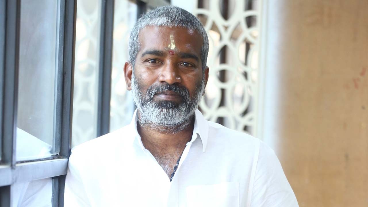 Director Thirumala Kishore: మహిళ ప్రాధాన్యత.. వినోదాన్ని పంచే సినిమా ఆడవాళ్లు మీకు జోహార్లు.. డైరెక్టర్ కిశోర్ తిరుమల ఇంట్రెస్టింగ్ కామెంట్స్..