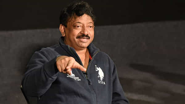 RGV: జగన్ సూపర్ డూపర్ ఒమేగా స్టార్.. కానీ మన హీరోలు మాత్రం.. ఆర్జీవీ వరుస ట్వీట్స్..