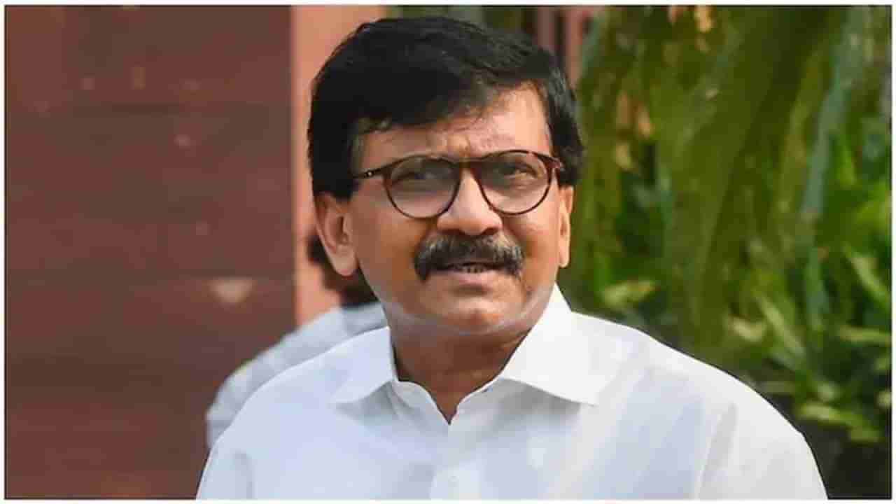 Sanjay Raut: శివసేన ఎంపీ ఆస్తులపై ఈడీ దాడులు.. మనీలాండరింగ్ చేసినట్లుగా ఆరోపణలు..