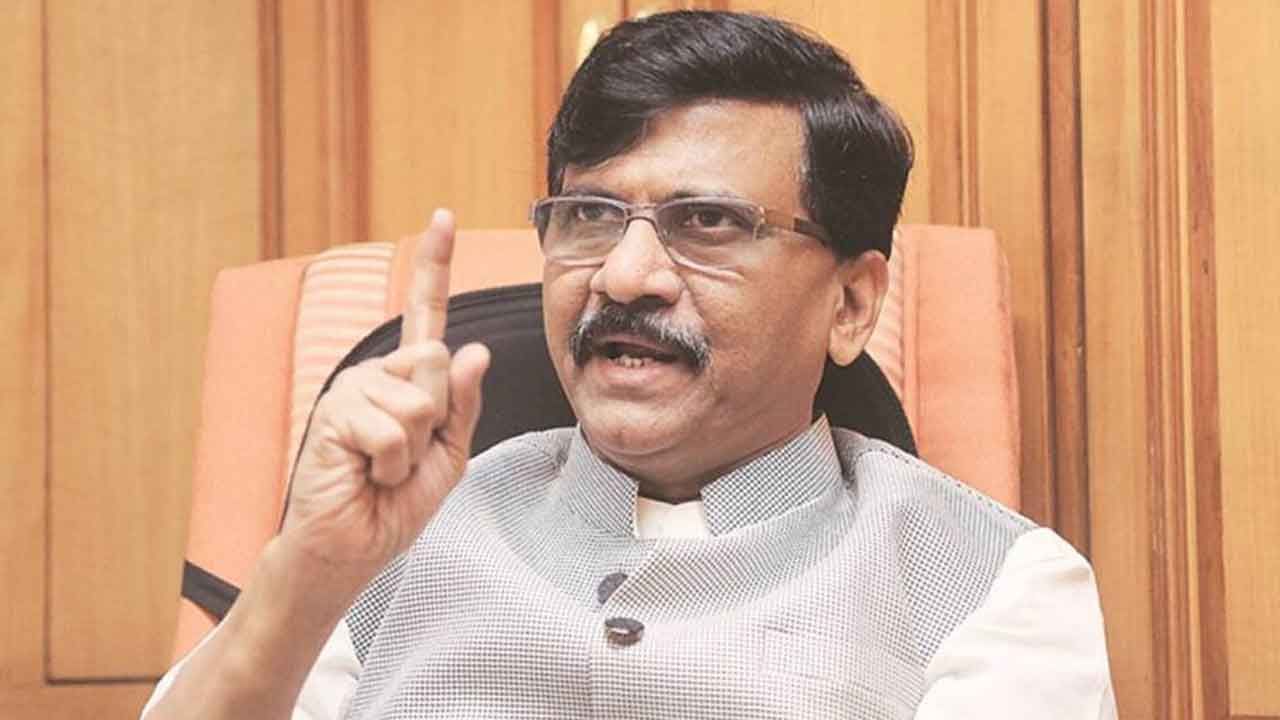 Sanjay Raut: మహారాష్ట్ర ప్రభుత్వాన్ని కూల్చేందుకు నన్నే సంప్రదించారు.. సంజయ్ రౌత్ సంచలన వ్యాఖ్యలు..