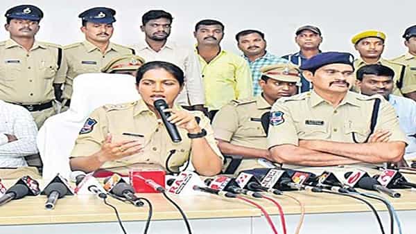 Siddipet Firing case: జల్సాలకు బానిసై.. పోలీసులకు చిక్కి.. చివరికి.. ??