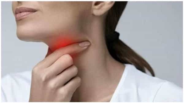 Sore Throat: కొవిడ్ మొదటి లక్షణం గొంతునొప్పి.. తగ్గడానికి ఇంట్లో ఈ ఆయుర్వేద పద్ధతులు..?