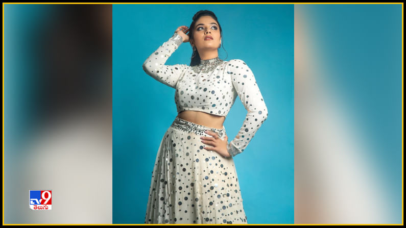 Sreemukhi New Photos. Credit by:Sreemukhi/Instagram