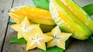 Star Fruit Benefits: స్టార్ ఫ్రూట్‌తో అనేక ఆరోగ్య ప్రయోజనాలు.. దీనిని సూపర్ ఫుడ్ అంటున్న పోషకాహార నిపుణులు..