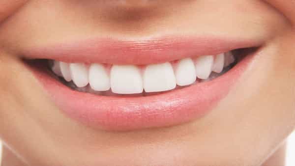 Health Tips: పంటి నొప్పితో బాధపడుతున్నారా.. అయితే ఇలా చేయండి..