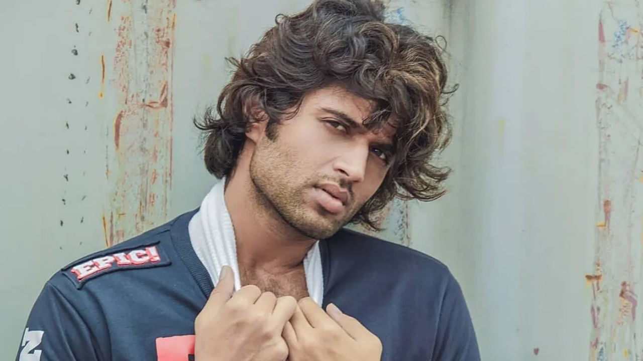 Vijay Deverakonda : పూరిజగన్నాథ్ 'జనగణమన'లో  రౌడీ హీరో అలా కనిపించనున్నాడట..