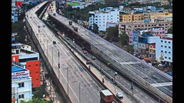 Vijayawada: ఏపీలో మళ్ళీ పోస్టర్ వివాదం.. ఫ్లై ఓవర్ 2 ఓపెనింగ్ పోస్టర్లో ప్రధాని ఫోటో లేదంటున్న బీజేపీ నేతలు..