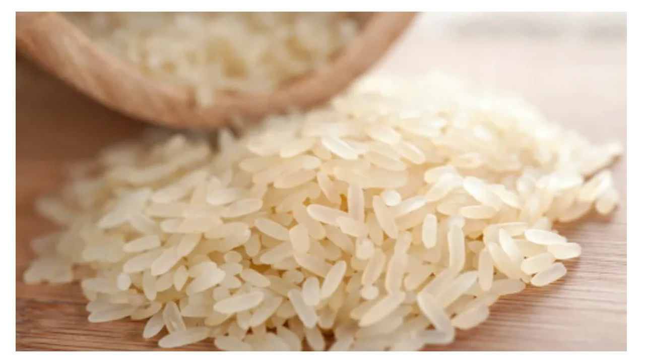 White Rice Side Effects: రోజూ వైట్ రైస్ తింటున్నారా? మీరు ప్రమాదంలో పడినట్లే.. ఈ విషయాలు తెలుసుకోండి!