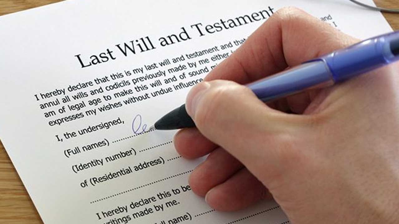 Will: వీలునామా అంటే ఏమిటి? దానిని ఎందుకు రాయాలో తెలుసా? Will: వీలునామా అంటే ఏమిటి? దానిని ఎందుకు రాయాలో తెలుసా?