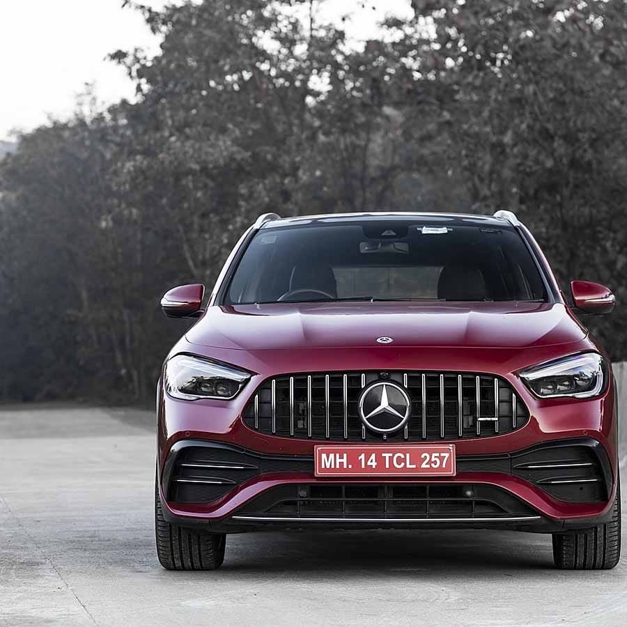 Tehya Car Toyota Cars: వాహనదారులకు షాక్.. ఇక బాదుడే.. బాదుడు.. ఈ కార్ల ధరలు మరింత ...