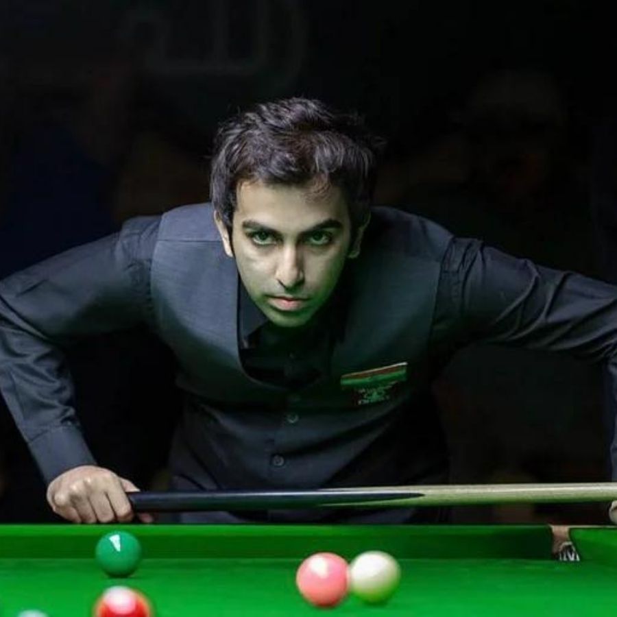 ఐదో ఫ్రేమ్‌ను గెలుచుకున్న అద్వానీ 4-1తో ముందుకు సాగి ఆరో ఫ్రేమ్‌ను కూడా గెలుచుకున్నాడు. ఏడో ఫ్రేమ్ సిత్వాలాకు వెళ్లింది. 