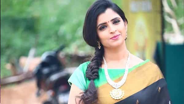Anchor Shyamala: రామ్ గోపాల్ వర్మ పై యాంకర్ శ్యామల ఆసక్తికర వ్యాఖ్యలు.. ఏమన్నదంటే..