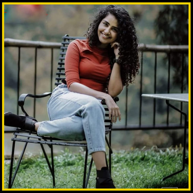 Anupama Parameswaran New Photos. Credit by:Anupama Parameswaran/Instagram