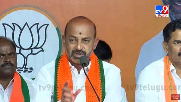 కేంద్రాన్ని బదనాం చేసేందుకే మళ్లీ వరి రగడ.. రాష్ట్రంలో పోలీసులు ఏకపక్షంగా వ్యవహరిస్తున్నారుః బండి సంజయ్