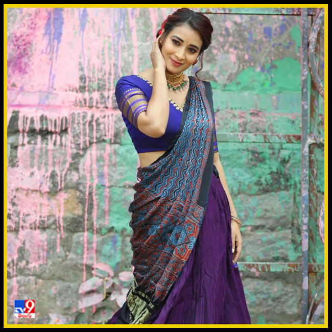 Bhanu Shree New Photos. Credit by:Bhanu Shree/Instagram