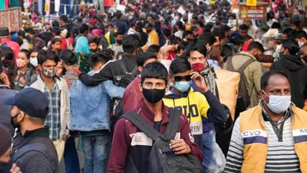 India Covid-19: దేశంలో స్వల్పంగా తగ్గిన కరోనా కేసులు.. నిన్న ఎన్ని మరణాలు నమోదయ్యాయంటే..?