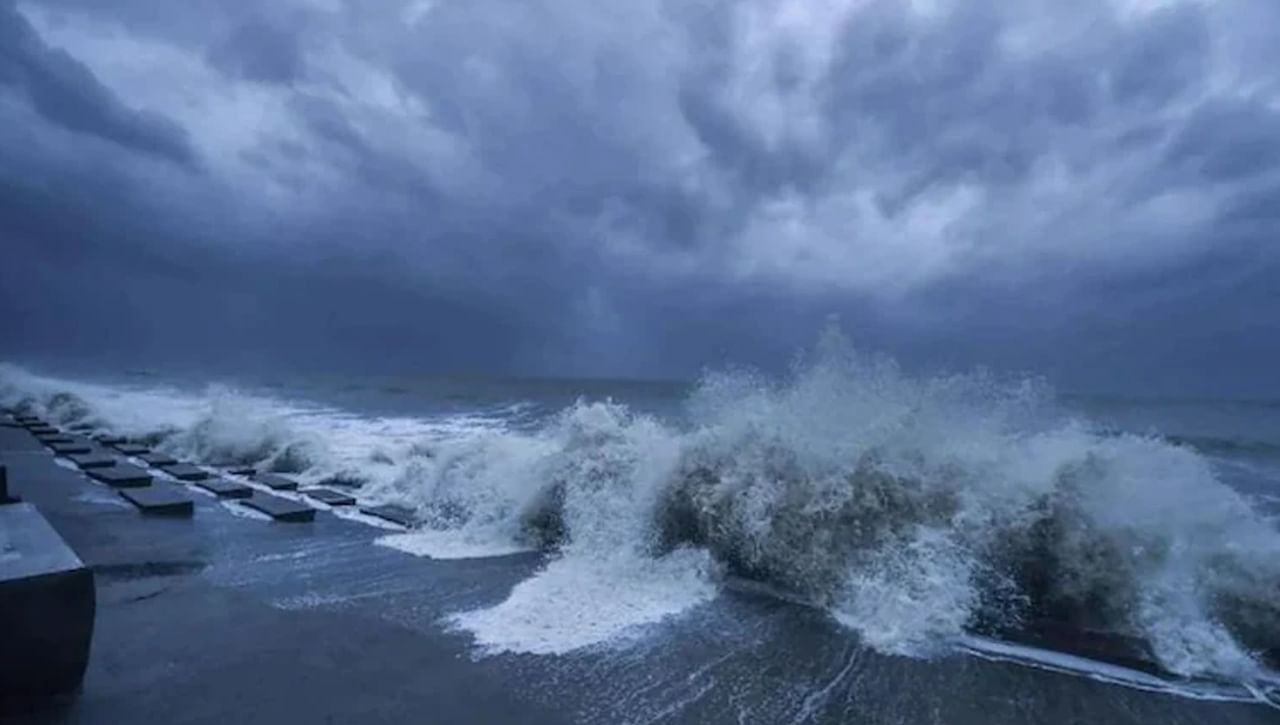 Cyclone Asani Alert: బంగాళాఖాతంలో ఏర్పడిన అల్పపీడనం.. ఏపీకి మరో రెండు రోజుల పాటు వర్ష సూచన..