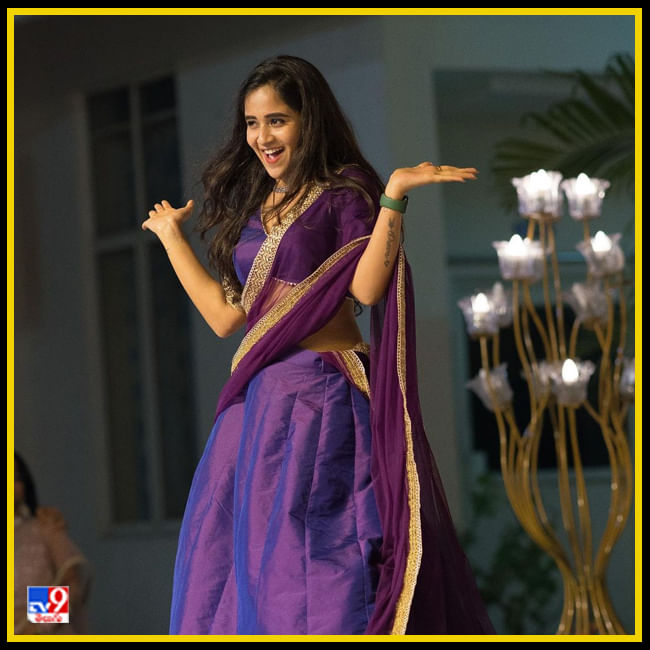 Deepthi Sunaina New Photos. Credit by:Deepthi Sunaina/Instagram