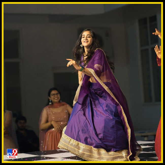 Deepthi Sunaina New Photos. Credit by:Deepthi Sunaina/Instagram