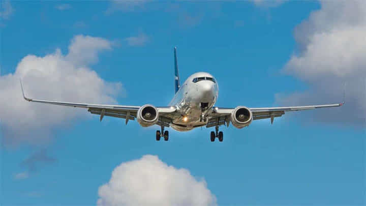 Aviation: తీవ్ర ఒత్తిడిలో విమానయానం.. కరోనా నుంచి కోలుకోనివ్వకుండా చేస్తున్న ఆ కారణాలు.. Aviation: తీవ్ర ఒత్తిడిలో విమానయానం.. కరోనా నుంచి కోలుకోనివ్వకుండా చేస్తున్న ఆ కారణాలు..
