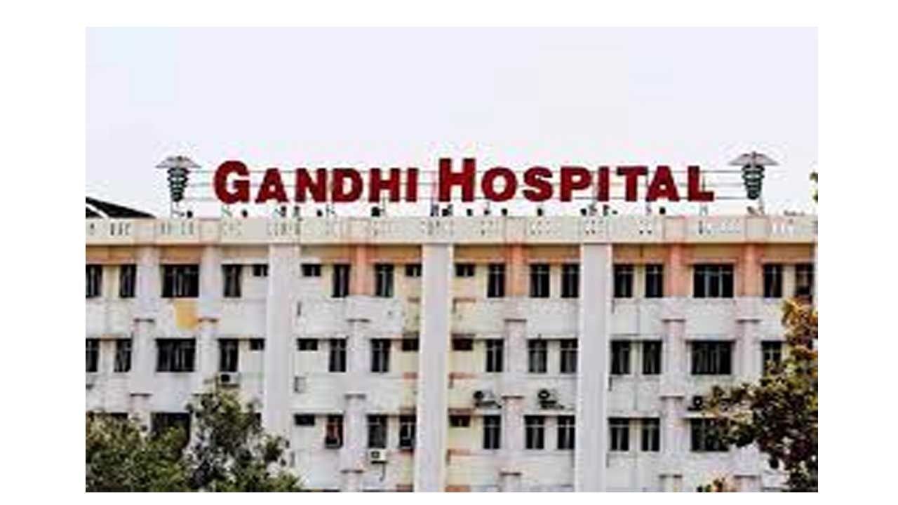 Gandhi Hospital Jobs: నెలకు లక్షకుపైగా జీతంతో.. సికింద్రాబాద్ గాంధీ హాస్పిటల్‌లో 135 ఉద్యోగాలు..!