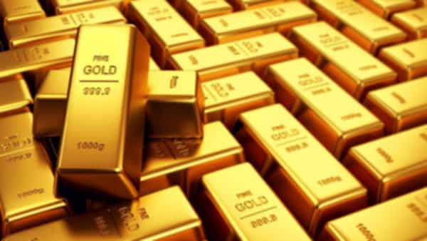 Gold: అప్పుడు పెరిగిన బంగారం దిగుమతి.. ఇప్పుడు తగ్గింది.. ఎందుకంటే..