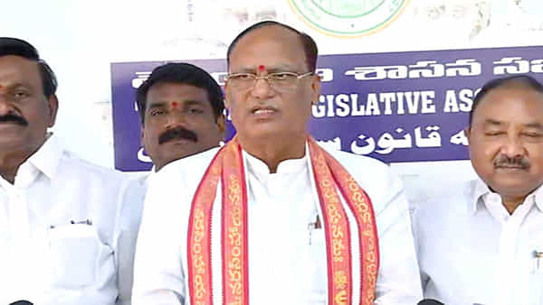 Telangana: మంత్రి కావాలన్న ఆయన కల కలేనా..? సీఎం కేసీఆర్ అనూహ్య నిర్ణయంతో శాసన మండలి చైర్మన్గా మళ్లీ..