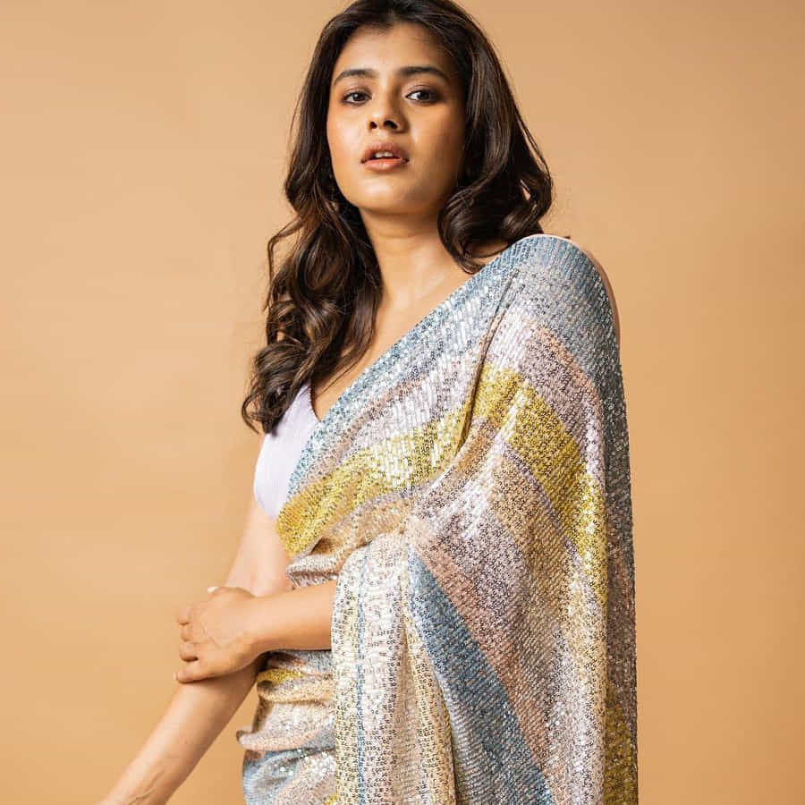 ఈ నేపథ్యంలో మీ వయసు ఎంత అని అడిగి ఓ అభిమాని ప్రశ్నకు బదులిచ్చిన హెబ్బా..