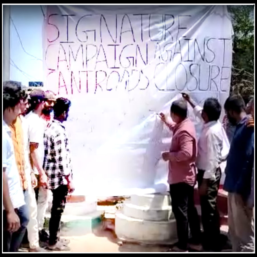 Hyderadaba News Residents Of Contonment Joined The Signature Campaigns Against Roads Closure By Secunderabad Contonment Board (6)