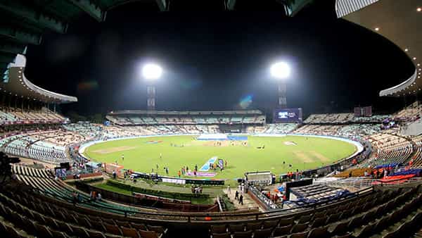 IND Vs SL, 2nd Test: క్రికెట్ ప్రేమికులకు గుడ్ న్యూస్.. బెంగళూరు డే/నైట్ మ్యాచ్కు పూర్తిస్థాయిలో అభిమానులకు అనుమతి