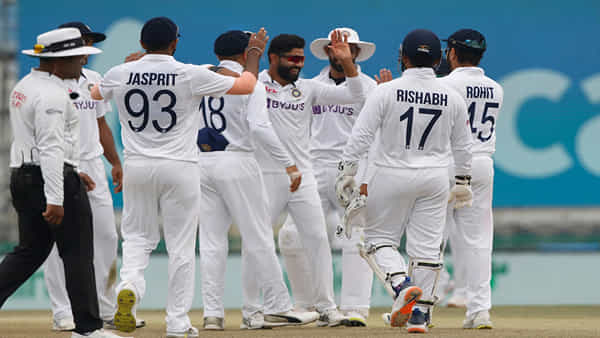 IND vs SL: తగ్గేదేలే.. వరుస పెట్టి టెస్టుల్లో విజయభేరి మోగిస్తోన్న రోహిత్ సేన.. ఈసారి మూడు రోజుల్లోనే..