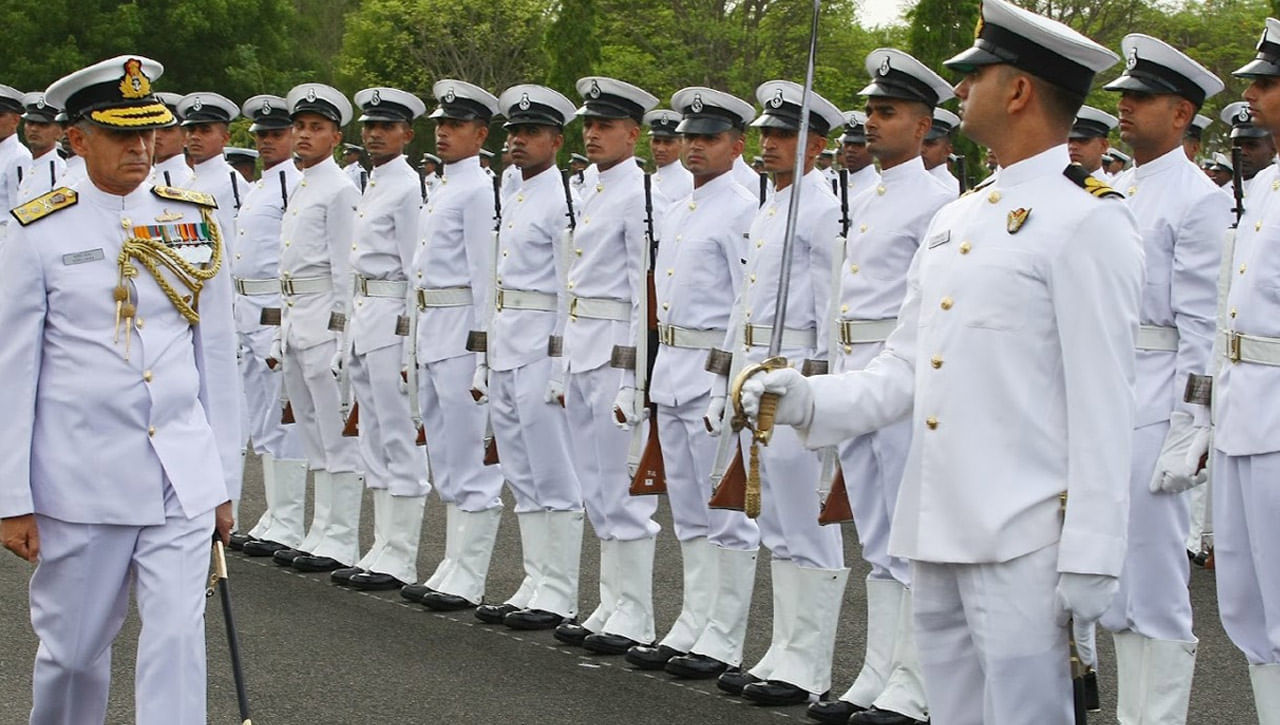 Indian Navy Recruitment: ఇండియన్‌ నేవీలో 2500 ఉద్యోగాల భర్తీకి నోటిఫికేషన్.. అర్హులెవరంటే..