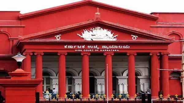 High Court: భార్యపై లైంగిక వేధింపుల క్రూరమైన చర్య అత్యాచారమే.. కర్ణాటక హైకోర్టు సంచలన తీర్పు