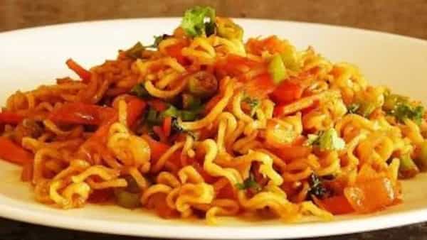 Maggi: బ్యాచిలర్స్కు బ్యాడ్ న్యూస్.. మీ ఆకలి తీరాలంటే మరింత భారం భరించాల్సిందే..