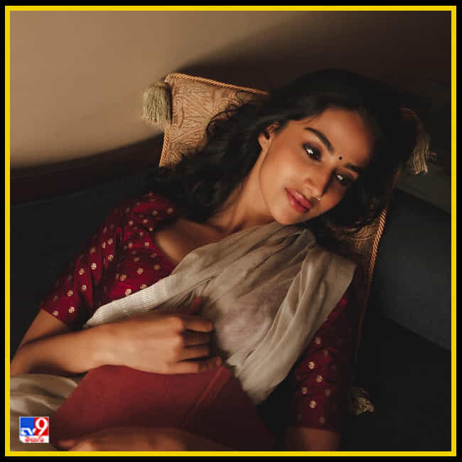 Meenakshi Chaudhary New Photos. Credit by:Meenakshi Chaudhary/Instagram