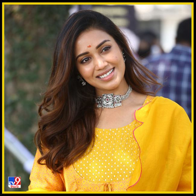 Nivetha Pethuraj New Photos. Credit by:Nivetha Pethuraj/Instagram