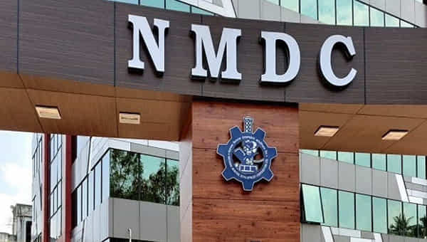 NMDC Recruitment: హైదరాబాద్ ఎన్ఎండీసీలో ఉద్యోగాలు.. దరఖాస్తులకు చివరి తేదీ ఎప్పుడంటే..