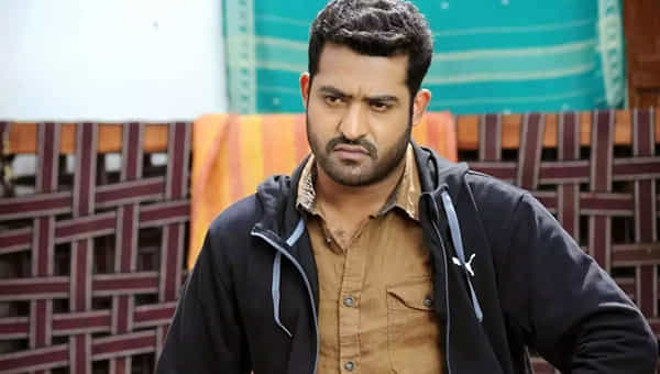 Jr NTR: మెకోవర్స్తో మతిపోగొడుతున్న యంగ్ టైగర్.. కొరటాల శివ సినిమాకోసం ఇలా..