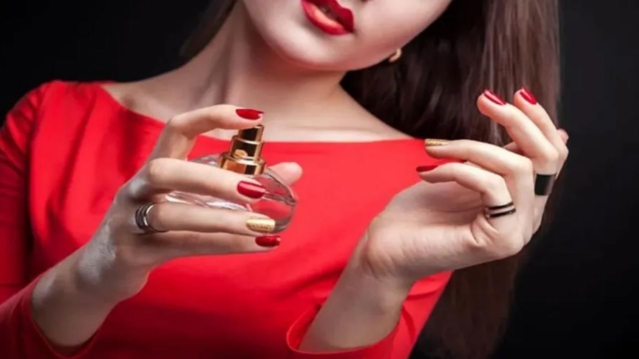 Perfume: పెర్‌ఫ్యూమ్ కొంటున్నారా..? ముందు ఈ విషయాలు తప్పనిసరిగా తెలుసుకోండి..