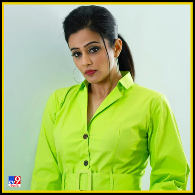 Priyamani New Photos. Credit by:Priyamani/Instagram