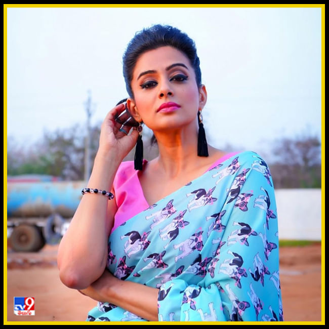 Priyamani New Photos. Credit by:Priyamani/Instagram