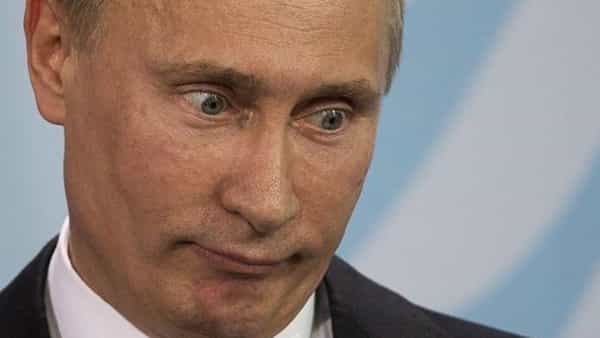 Russia - Ukraine Crisis: రష్యా - ఉక్రెయిన్ వార్ ఎఫెక్ట్.. వ్లాదిమిర్ పుతిన్కు షాక్ ఇచ్చిన ఫ్రాన్స్..!
