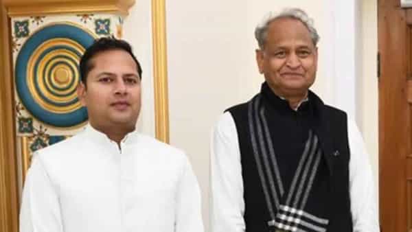 Fraud Case: ఈ-టాయిలెట్ టెండర్లో ఆక్రమాలు.. ముఖ్యమంత్రి కుమారుడు సహా 15మందిపై చీటింగ్ కేసు