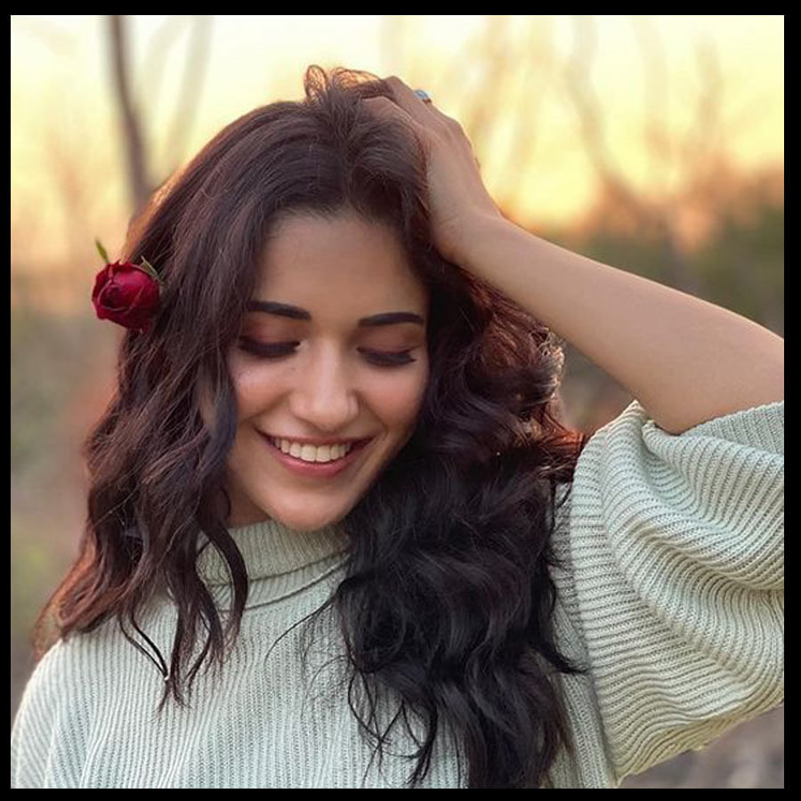 Ruhani Sharma New Photos. Credit by:Ruhani Sharma/Instagram