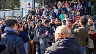 Bengal Municipal Polls: బెంగాల్ మున్సిపల్‌లో దుమ్మురేపిన మమతా.. ఎఫెక్ట్ చూపించని బీజేపీ, కాంగ్రెస్