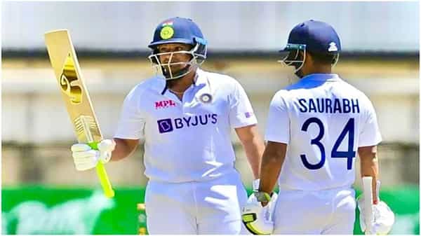 సచిన్ రికార్డ్ బ్రేక్ చేసి సెలక్టర్ల దృష్టిలో పడ్డాడు.. త్వరలో ఇండియాటీంలో చోటు సంపాదిస్తాడు..!